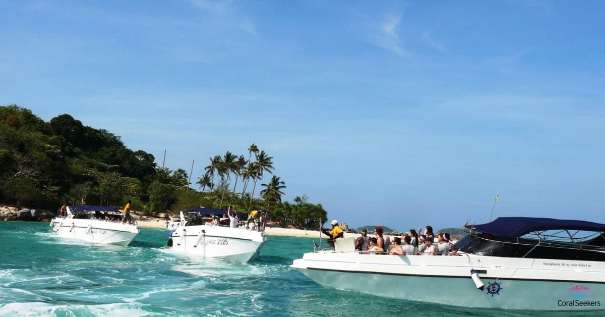 Island hopping by speedboat can form part of the phuket style survivor adventures!