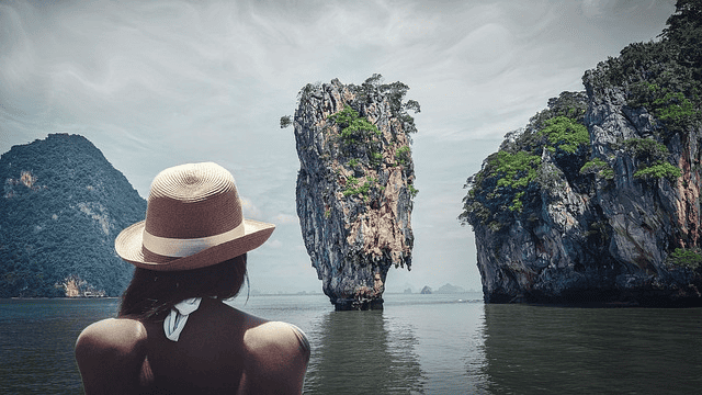 James Bond Island & Floating Village Tour