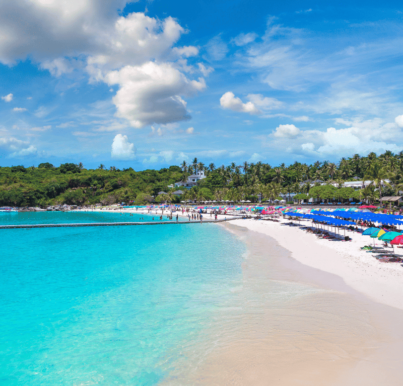 Perfect beach day at racha island